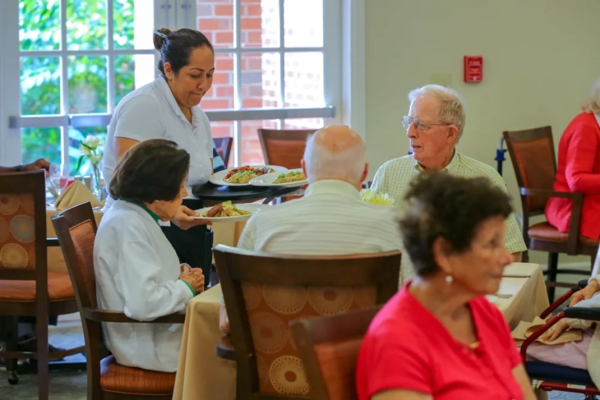 Finding the Right Fit: Assisted Living in Elkhart That Feels Like Home