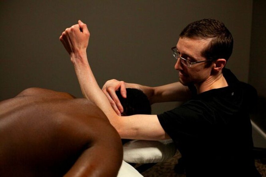 Pain Relief Massage Therapy: A Natural Approach to Soothing Discomfort