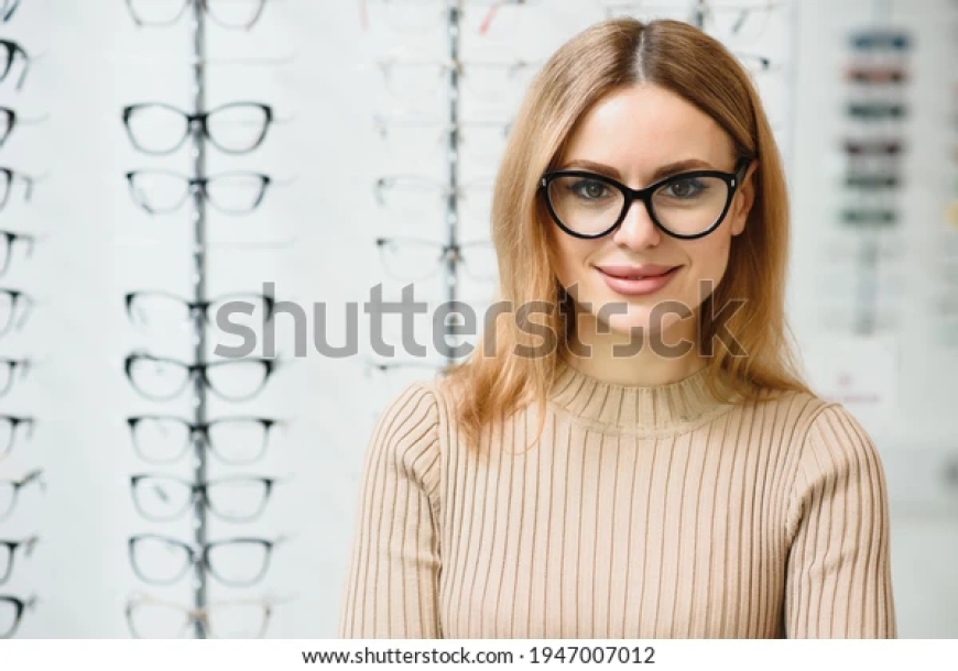 Longchamp Glasses: Where Parisian Elegance Meets Everyday Vision