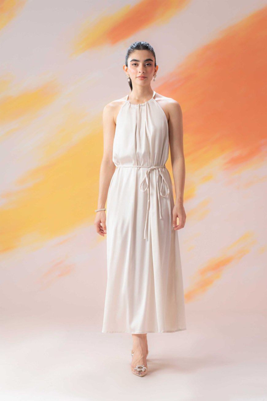 Western Dresses for Girls in Pakistan