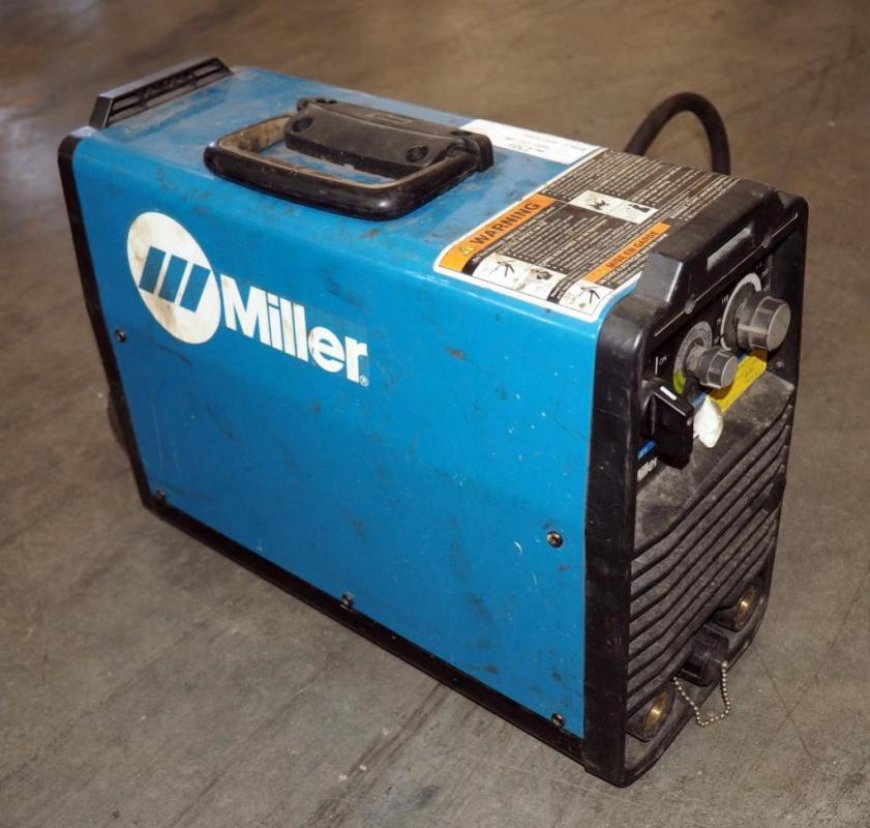 Miller and Lincoln Electric Welding Machines airgasweldingsupplies.com