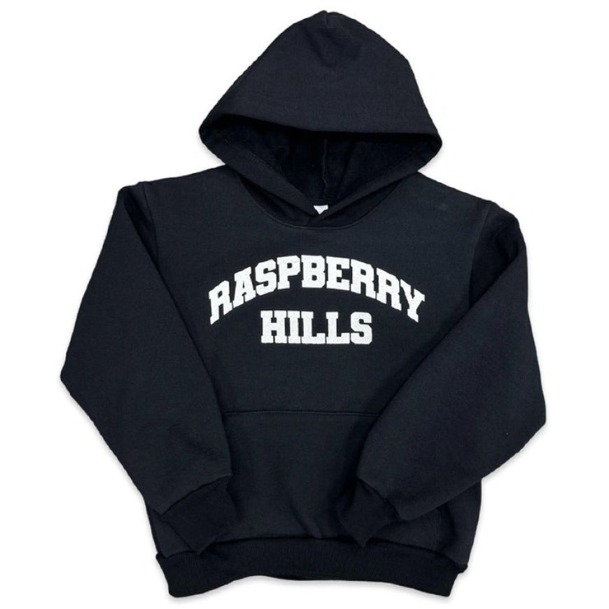 Raspberry Hills Clothing: Redefining Fashion with Comfort and Style