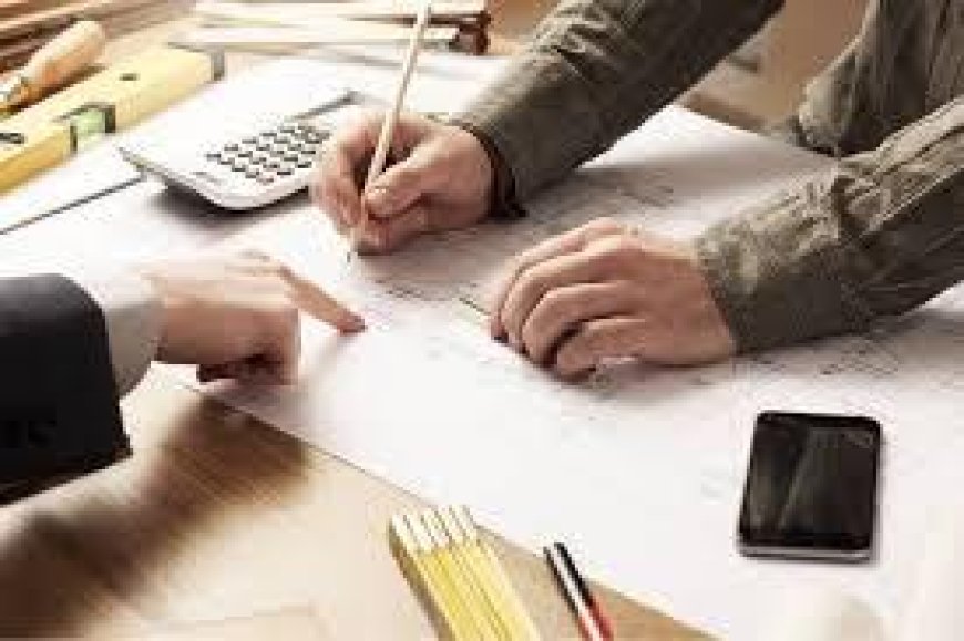 What’s the Difference Between Quantity Surveyors and Cost Estimators?