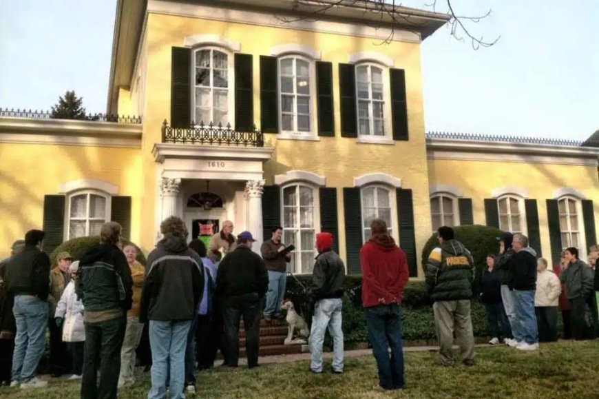 Bid & Win Big: Estate Sale Auctions Online